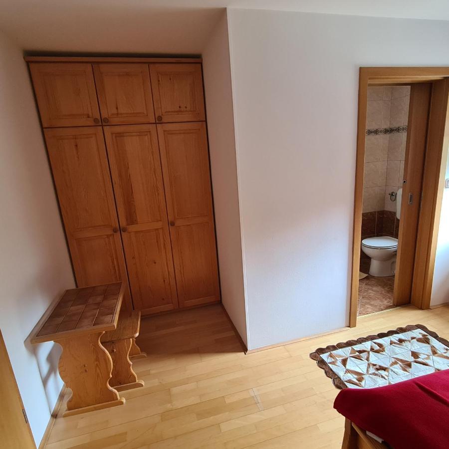 Penzion Pr' Betel Jesenice Luaran gambar