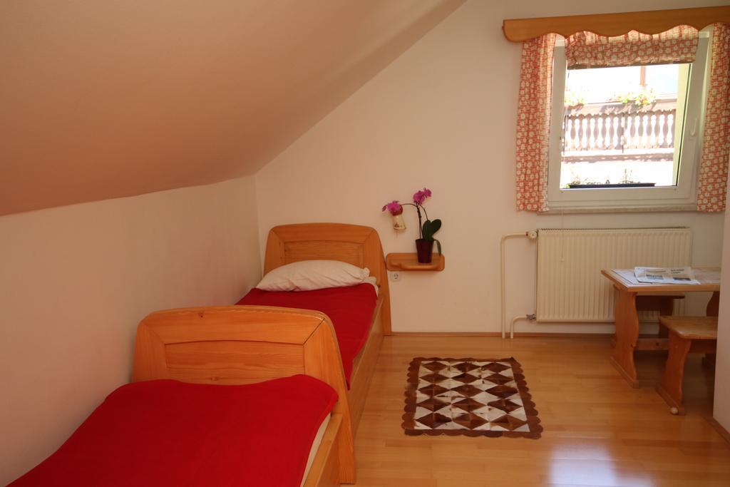 Penzion Pr' Betel Jesenice Luaran gambar