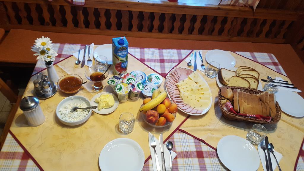 Penzion Pr' Betel Jesenice Luaran gambar