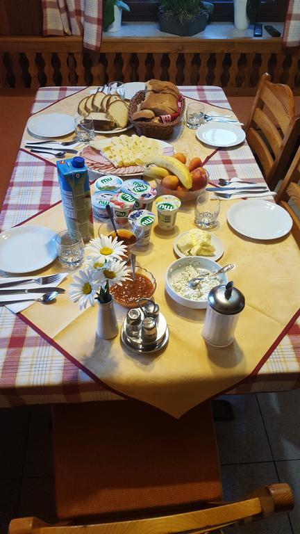 Penzion Pr' Betel Jesenice Luaran gambar