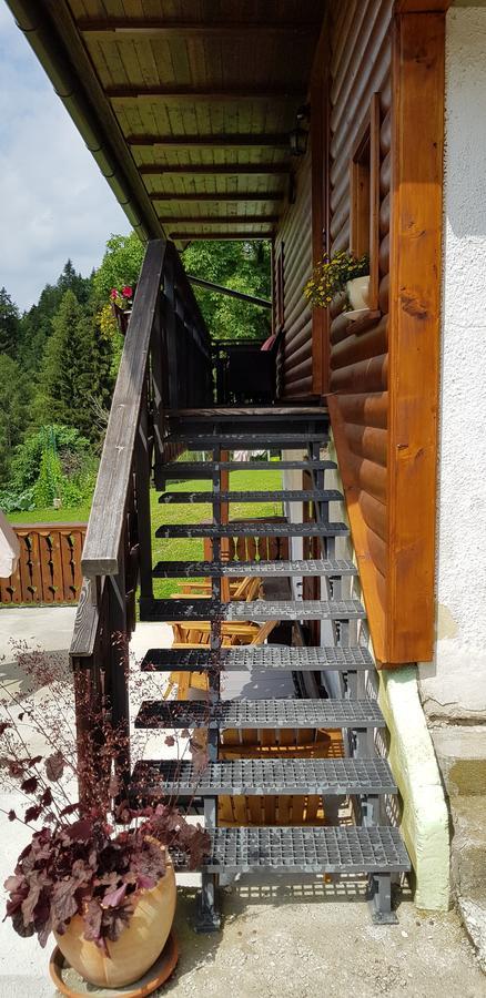 Penzion Pr' Betel Jesenice Luaran gambar